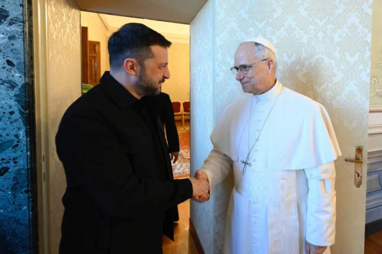 Prezydent z charakterem: Jak styl Wołodymyra Zełenskiego stał się symbolem nowoczesnego przywództwa